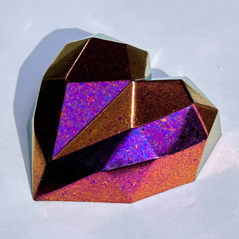 Chameleon Flakes - Purple to Golden Yellow (1000-3000um)