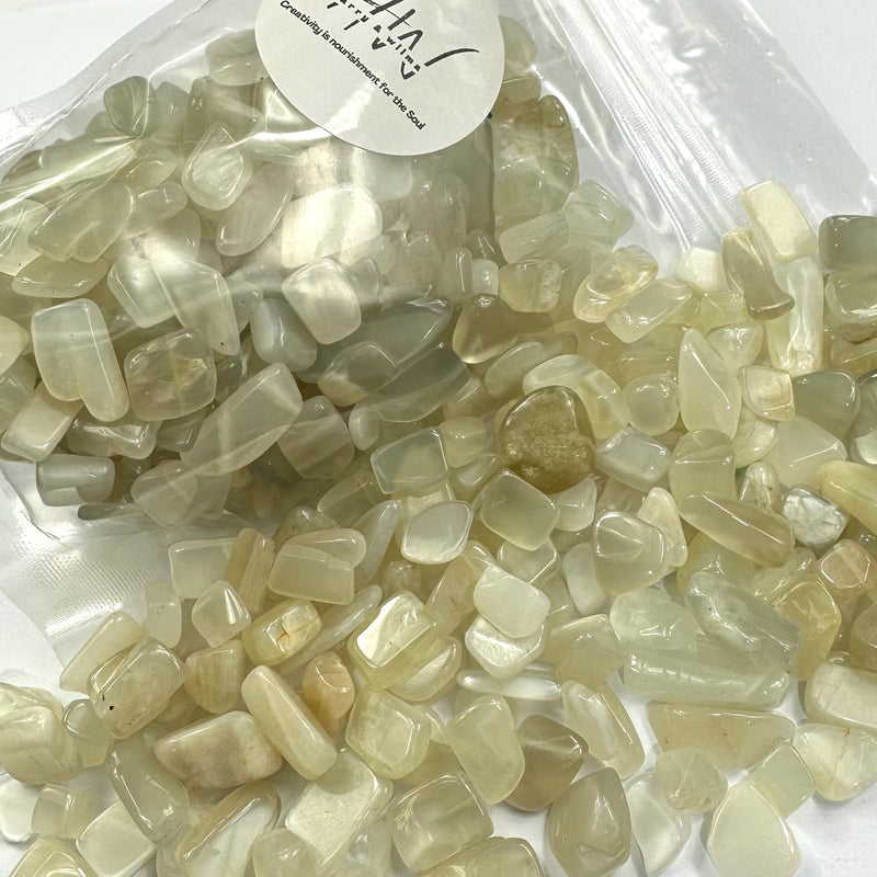 Semi Precious Stone Mix 250g - moonstone - Harry & Wilma